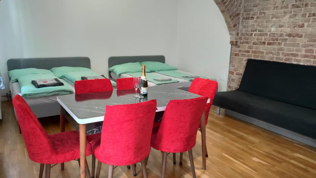 Cozynite Premium Apartment Stadthalle Vídeň Exteriér fotografie