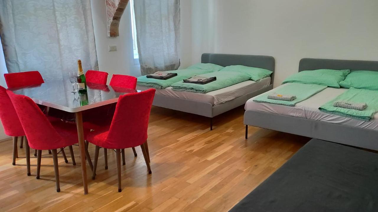 Cozynite Premium Apartment Stadthalle Vídeň Exteriér fotografie